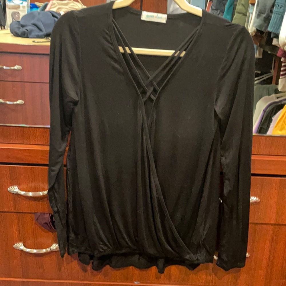 Grace and lace crisscross top